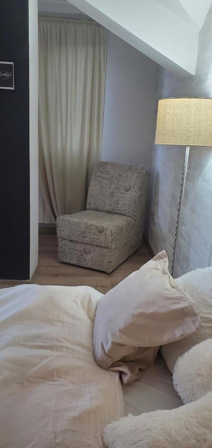Sleep And Drive White Apartman Szarajevó Kültér fotó