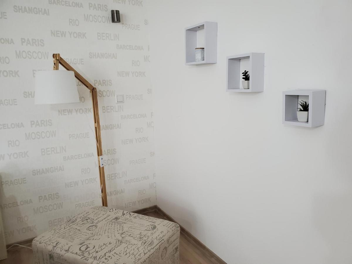 Sleep And Drive White Apartman Szarajevó Kültér fotó