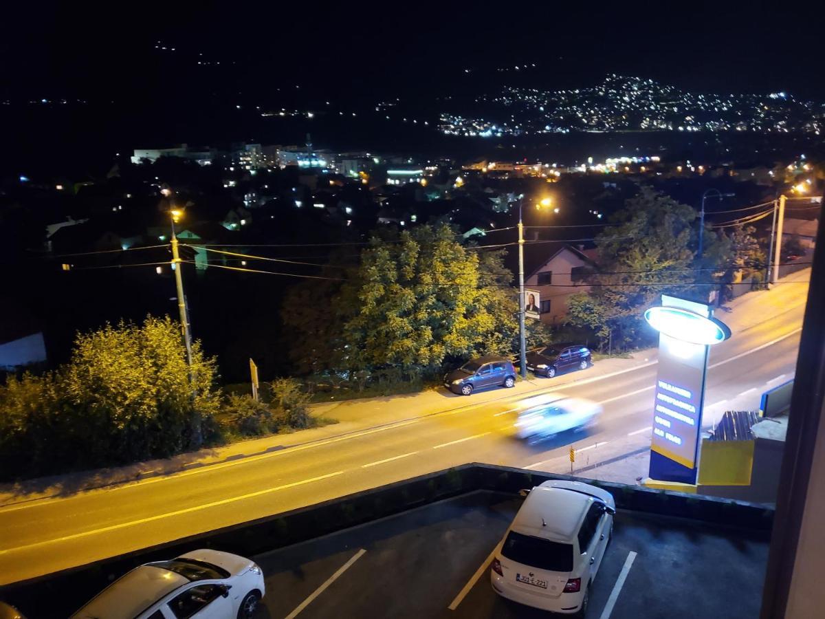 Sleep And Drive White Apartman Szarajevó Kültér fotó