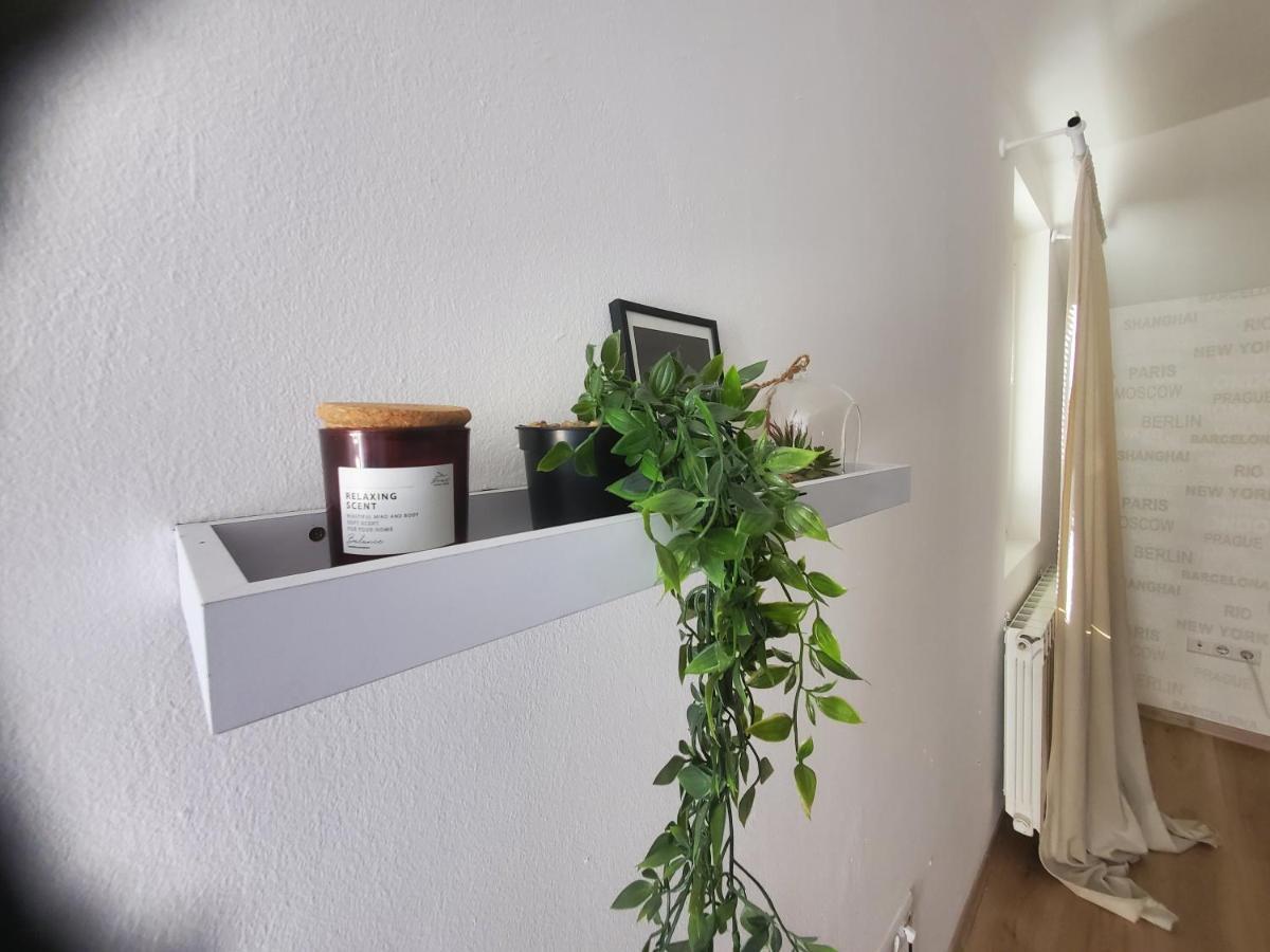 Sleep And Drive White Apartman Szarajevó Kültér fotó