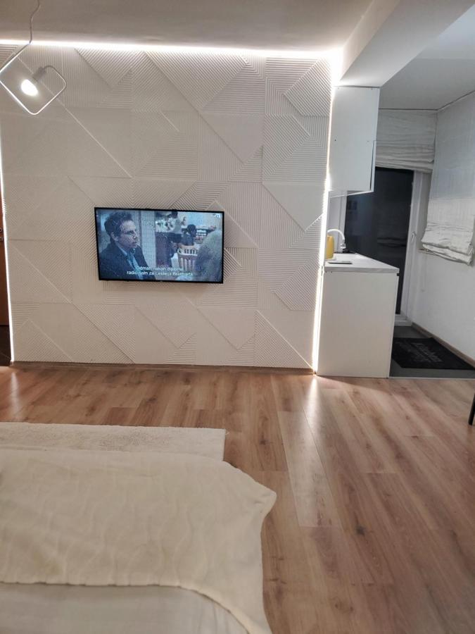Sleep And Drive White Apartman Szarajevó Kültér fotó