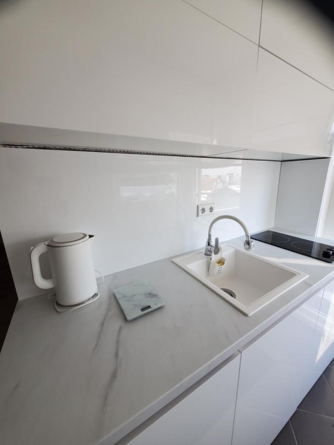 Sleep And Drive White Apartman Szarajevó Kültér fotó