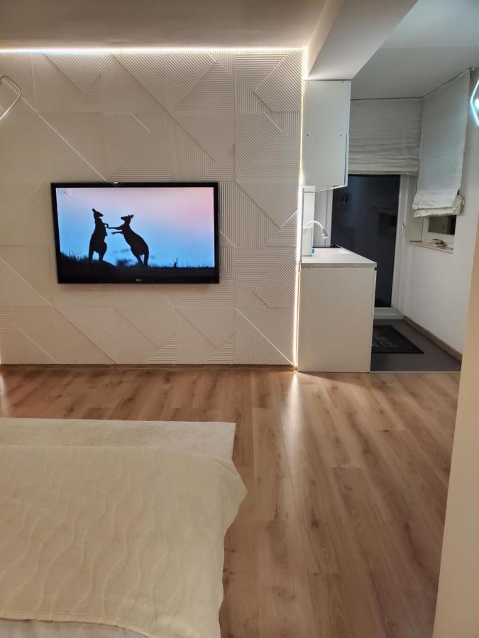 Sleep And Drive White Apartman Szarajevó Kültér fotó